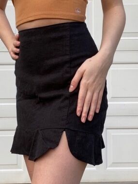 Abercrombie & Fitch Skirt - Black - Tiered Single Ruffle Edge - Size XL